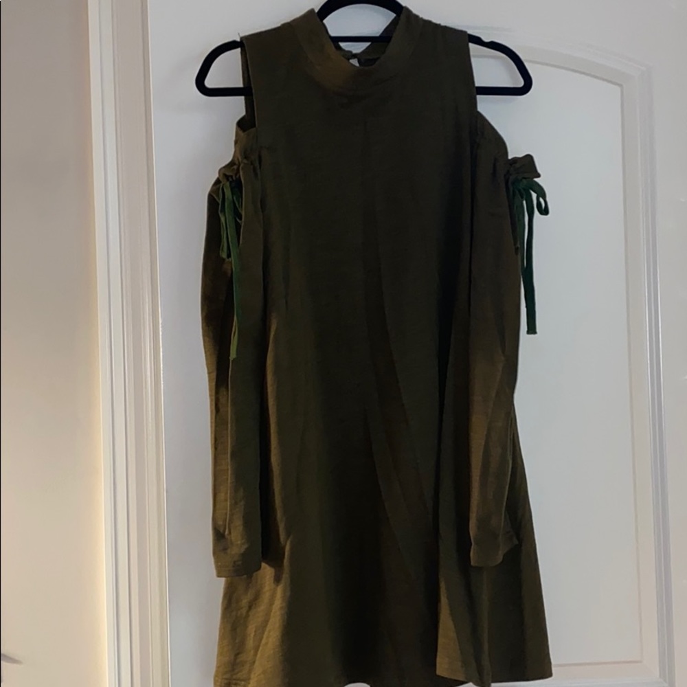 Olive green t-shirt dress with cold shoulder